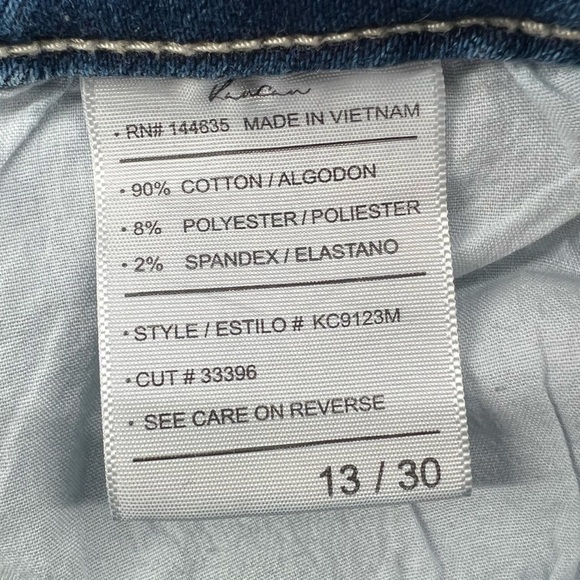 KanCan Raw Hem Distressed Skinny Jeans Size 13 Women's - Picture 4 of 5